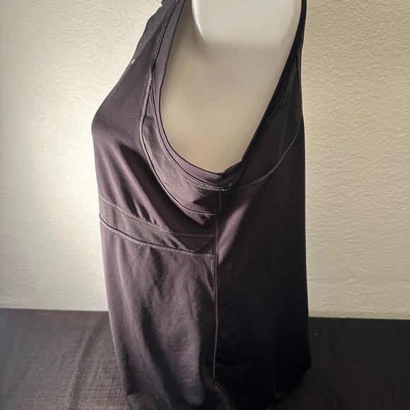 Columbia Sportswear Women's Base Layer Lightweight Sleeveless Top Size XL - Picture 3 of 5